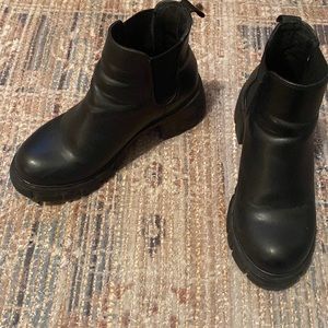 Steve Madden Lug Boots